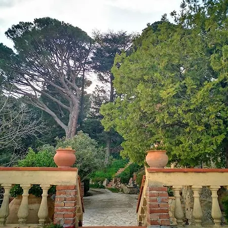 Sesima Turismo Rurale ホテル